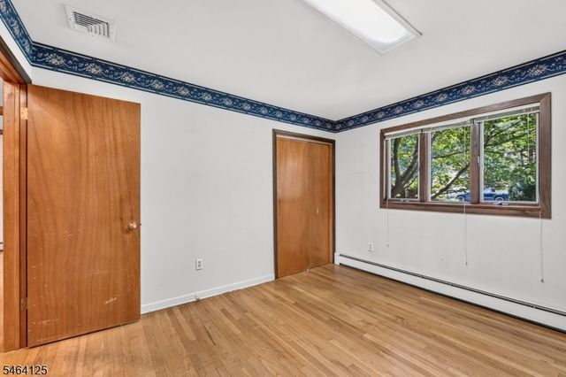 25 Starview Dr, Hillsborough Twp., NJ 08844