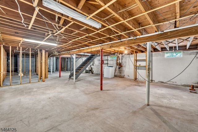 25 Starview Dr, Hillsborough Twp., NJ 08844
