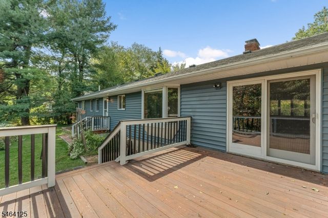 25 Starview Dr, Hillsborough Twp., NJ 08844