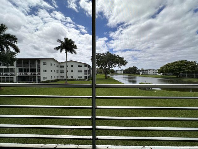 569 Fanshaw N 569 569, Boca Raton, FL 33434