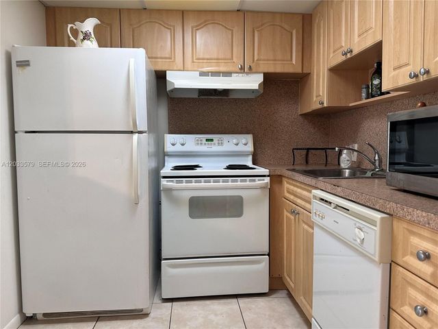 569 Fanshaw N 569 569, Boca Raton, FL 33434