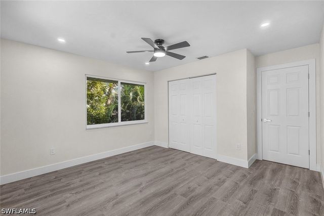 1284 Rainbow CT, Naples, FL 34110
