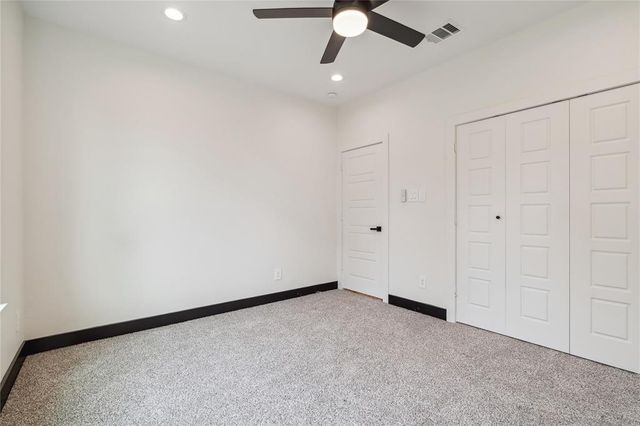 24717 Sligo St, Hempstead, TX 77445