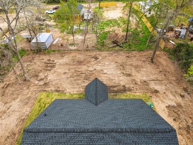 24717 Sligo St, Hempstead, TX 77445