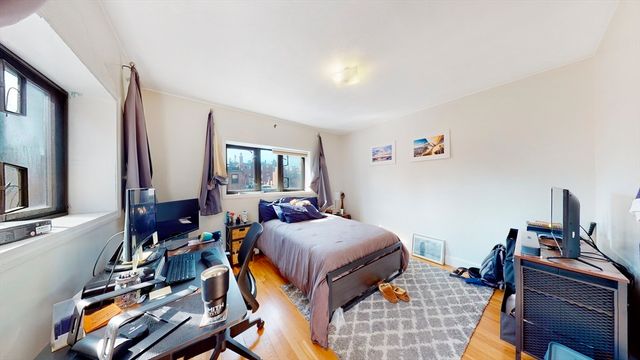 513 Beacon 10, Boston, MA 02215