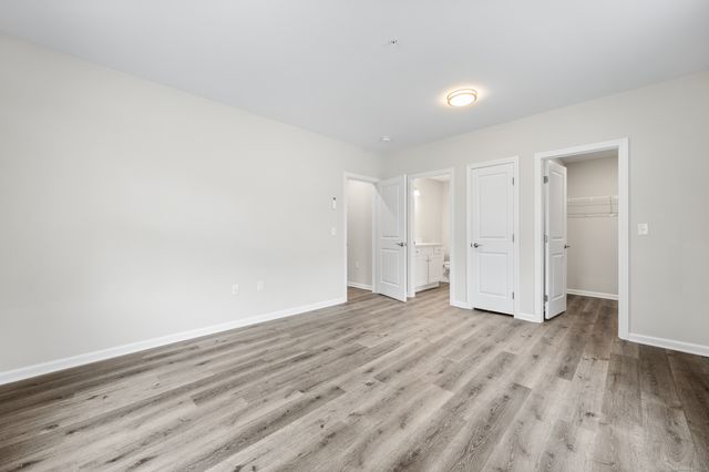 64 East Mitchell Avenue 26, Cheshire, CT 06410