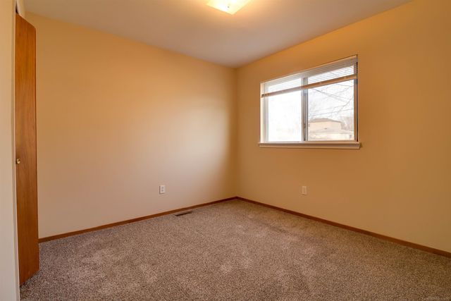 35080 Mabon Drive, Clinton Twp, MI 48035