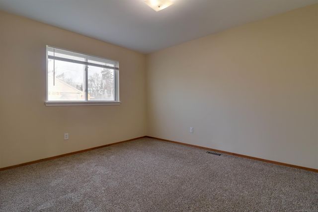 35080 Mabon Drive, Clinton Twp, MI 48035