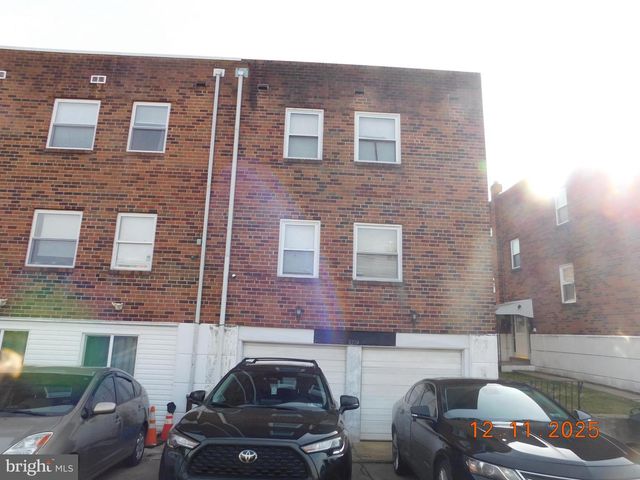 9714 E ROOSEVELT BLVD, Philadelphia, PA 19115