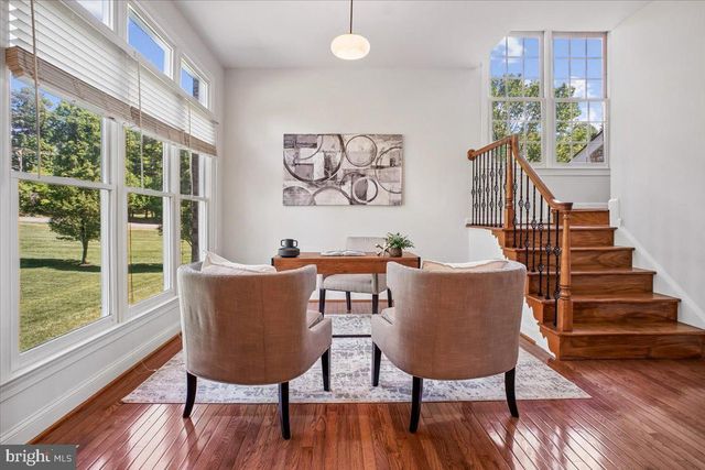 11040 HEATHLAND DR, Oakton, VA 22124
