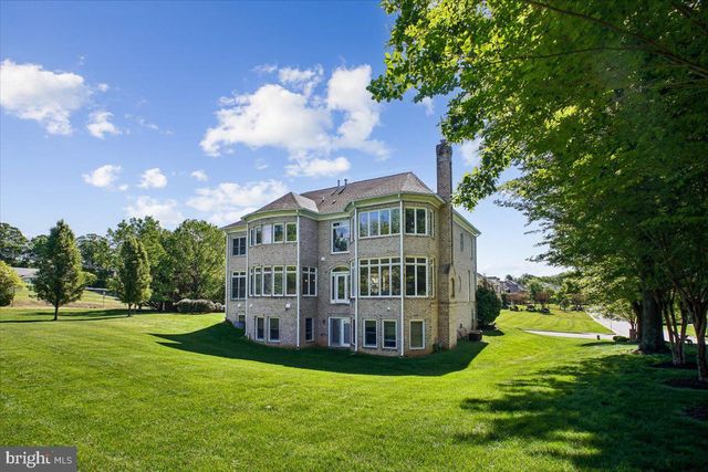 11040 HEATHLAND DR, Oakton, VA 22124