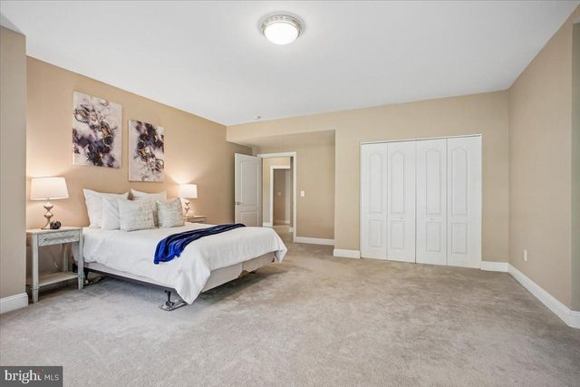 11040 HEATHLAND DR, Oakton, VA 22124