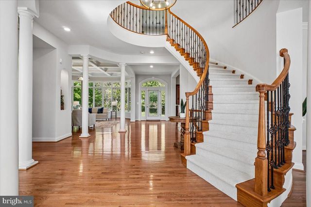 11040 HEATHLAND DR, Oakton, VA 22124