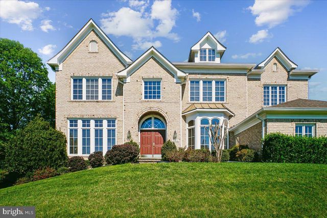 11040 HEATHLAND DR, Oakton, VA 22124