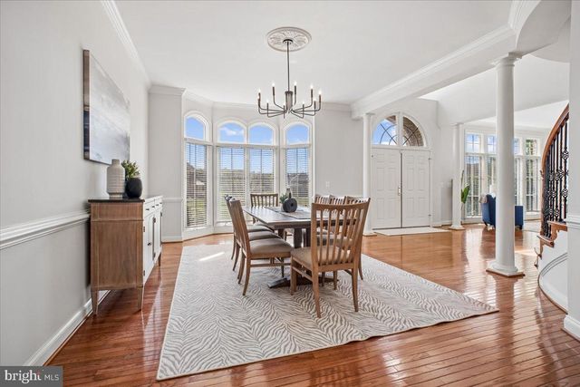 11040 HEATHLAND DR, Oakton, VA 22124