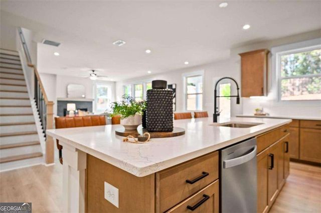 4041 Adler Circle, Buford, GA 30519