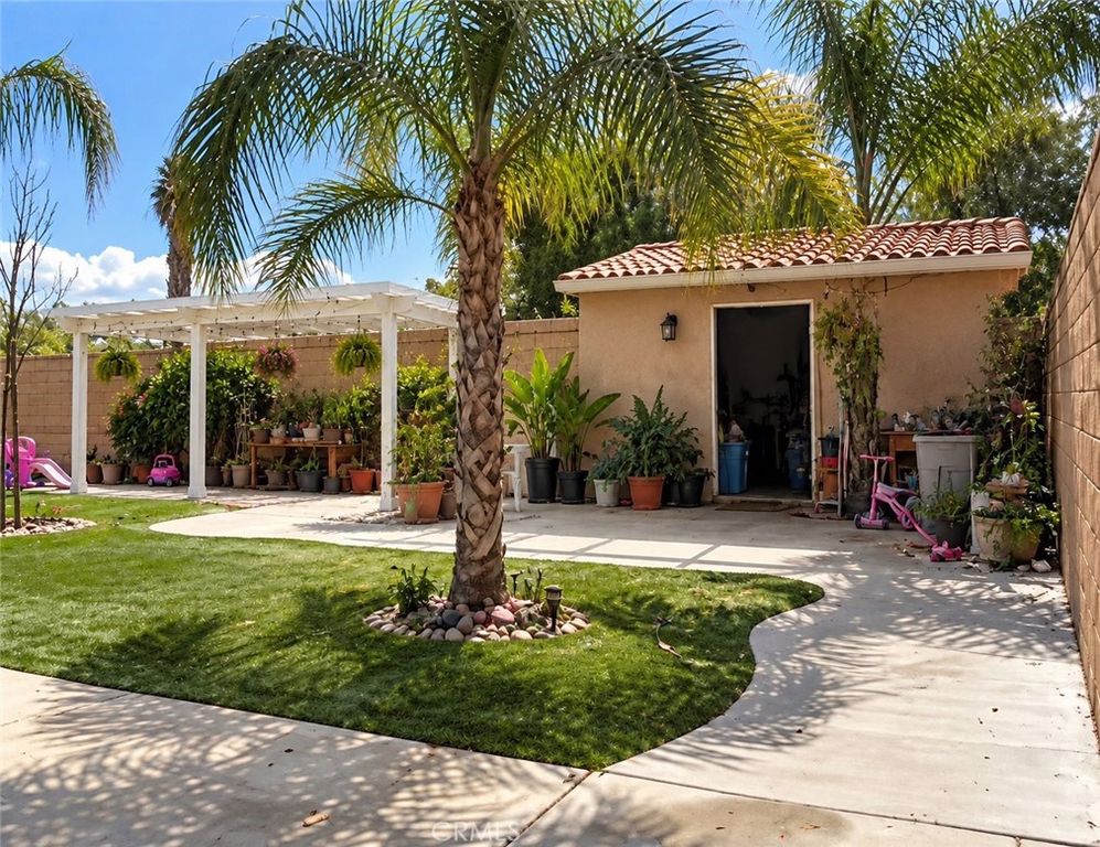 733 Periwinkle, Perris, CA 92571 — photo 4