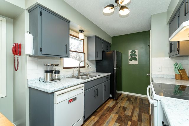 4054 4th Place NW, Rochester, MN 55901