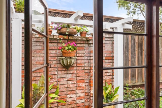 665 Pine Avenue, Pacific Grove, CA 93950