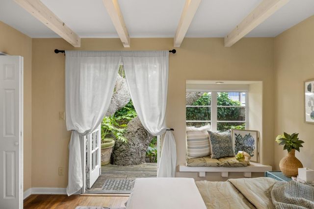 665 Pine Avenue, Pacific Grove, CA 93950