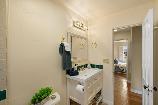 665 Pine Avenue, Pacific Grove, CA 93950