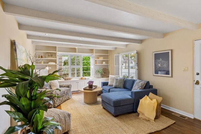 665 Pine Avenue, Pacific Grove, CA 93950