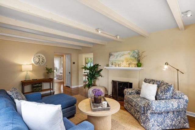 665 Pine Avenue, Pacific Grove, CA 93950