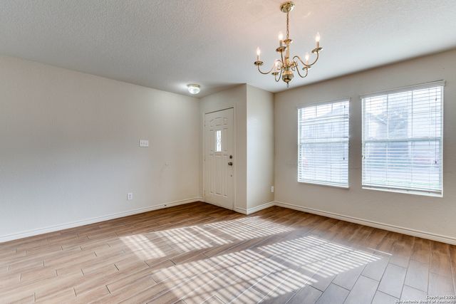 13327 Asbury Vis, San Antonio, TX 78249