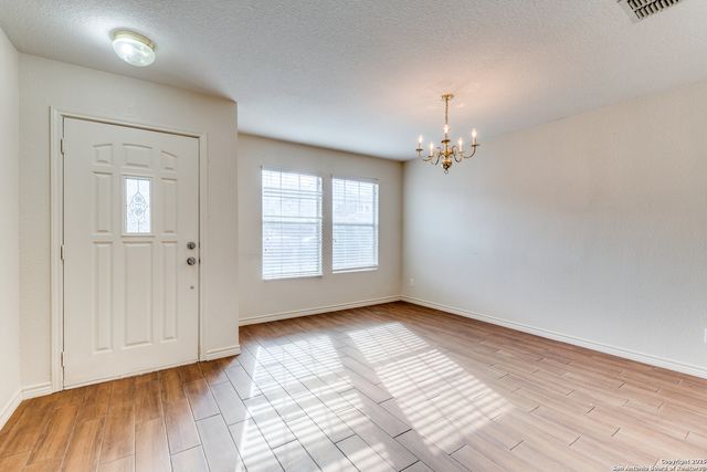 13327 Asbury Vis, San Antonio, TX 78249