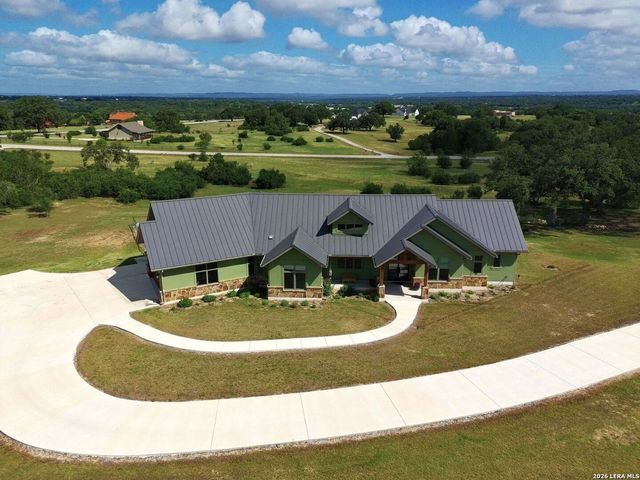 236 Bridle Chase, Bandera, TX 78003