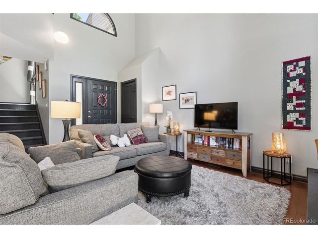28 Woodbridge Dr, Colorado Springs, CO 80906