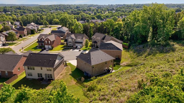 7908 Silver Oak Ct, Mount Juliet, TN 37122