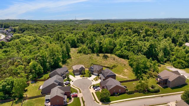 7908 Silver Oak Ct, Mount Juliet, TN 37122