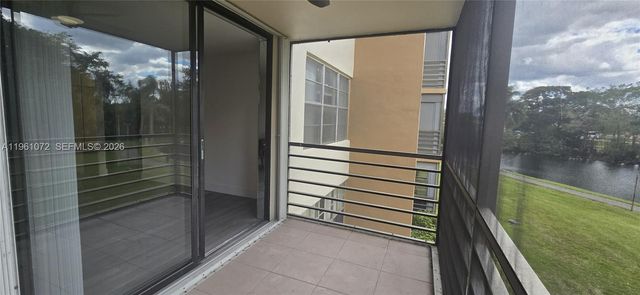1200 Saint Charles Place 207, Pembroke Pines, FL 33026