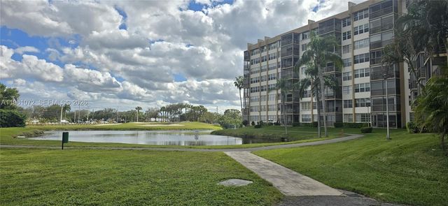 1200 Saint Charles Place 207, Pembroke Pines, FL 33026