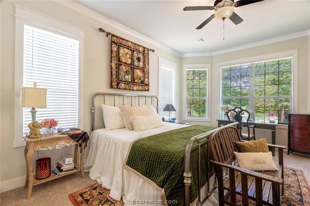 8500 Green Branch Loop, Bryan, TX 77808