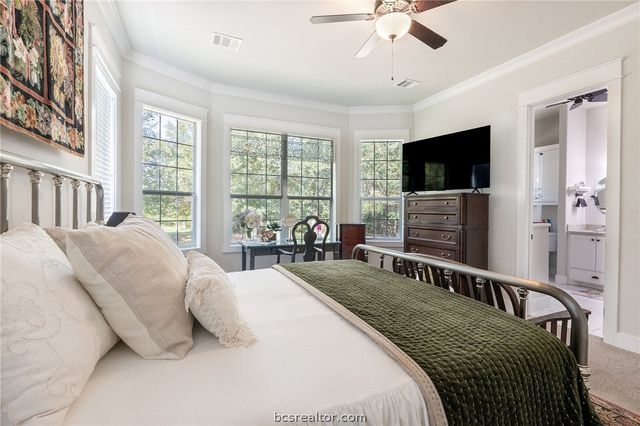 8500 Green Branch Loop, Bryan, TX 77808