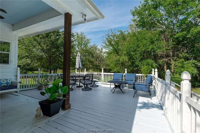 8500 Green Branch Loop, Bryan, TX 77808