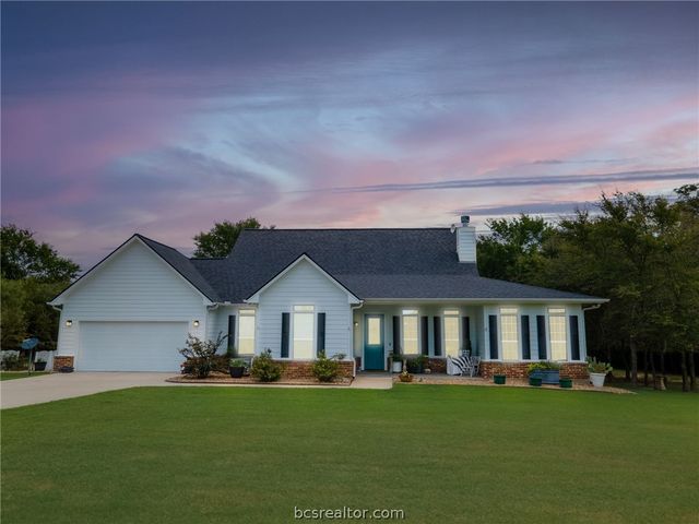 8500 Green Branch Loop, Bryan, TX 77808