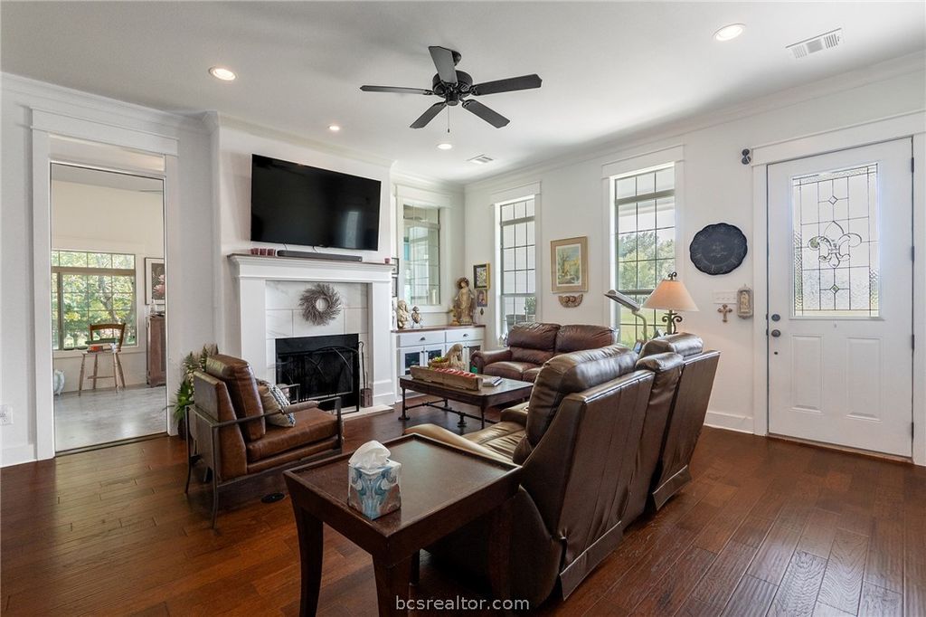 8500 Green Branch Loop, Bryan, TX 77808 — photo 2