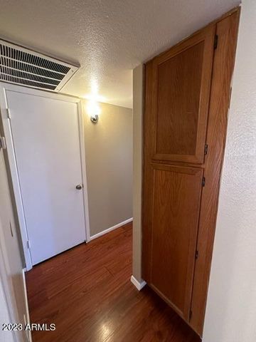 8520 W PALM Lane 1125, Phoenix, AZ 85037