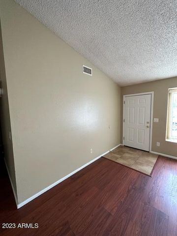 8520 W PALM Lane 1125, Phoenix, AZ 85037