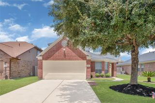 7247 Foxshadows Lane, Humble, TX 77338