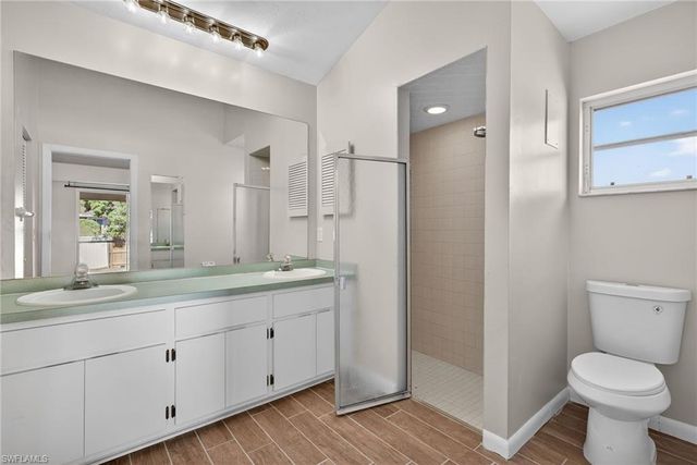 9083 Cypress DR N, Fort Myers, FL 33967