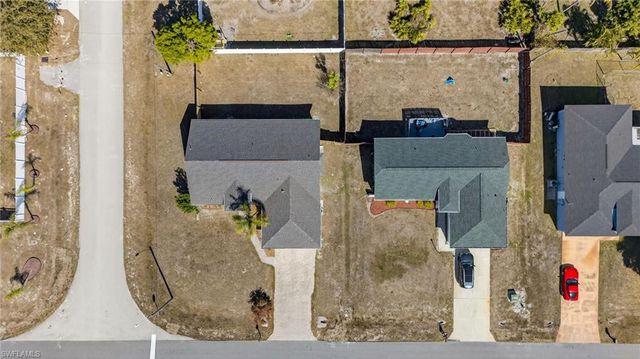 9083 Cypress DR N, Fort Myers, FL 33967