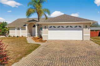 9083 Cypress DR N, Fort Myers, FL 33967