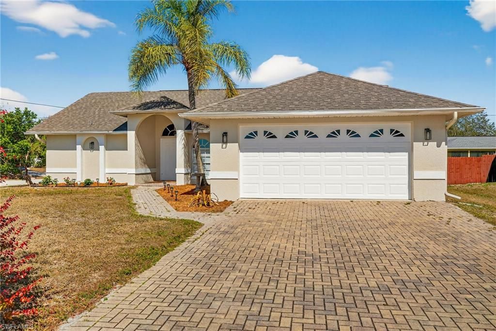 9083 Cypress DR N, Fort Myers, FL 33967