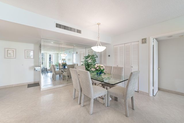3450 S Ocean Boulevard 401, Palm Beach, FL 33480