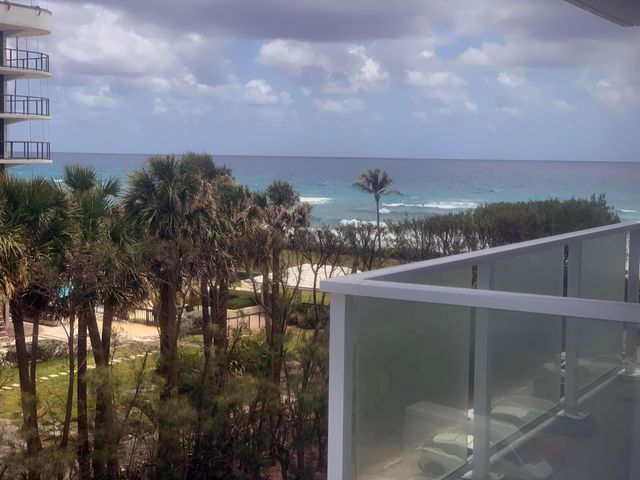 3450 S Ocean Boulevard 401, Palm Beach, FL 33480