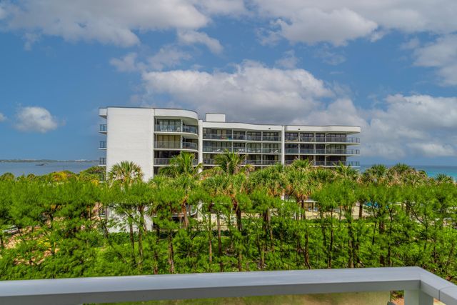 3450 S Ocean Boulevard 401, Palm Beach, FL 33480